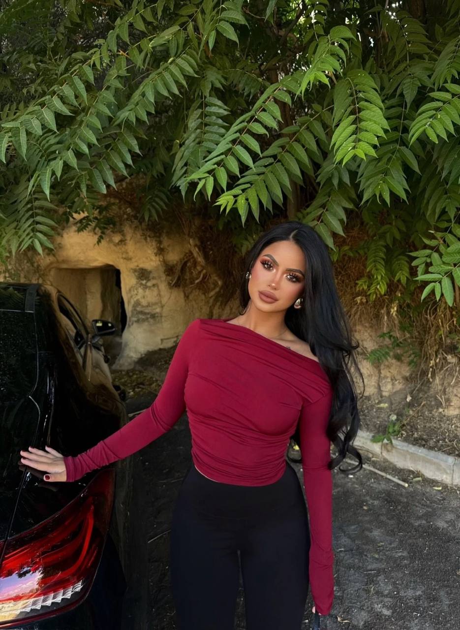 Asym Top in Red