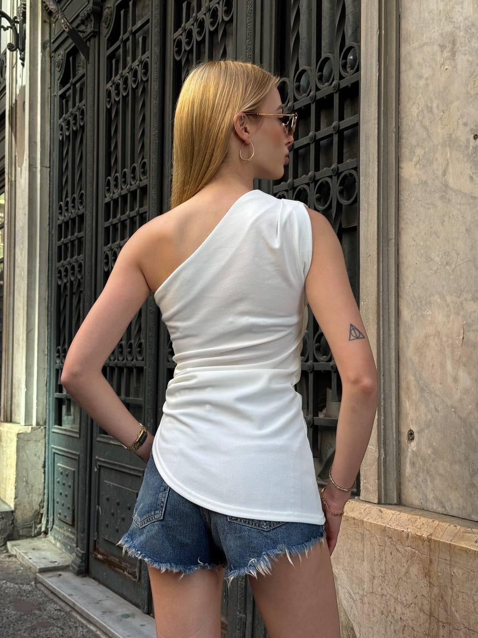 Sling Top in White