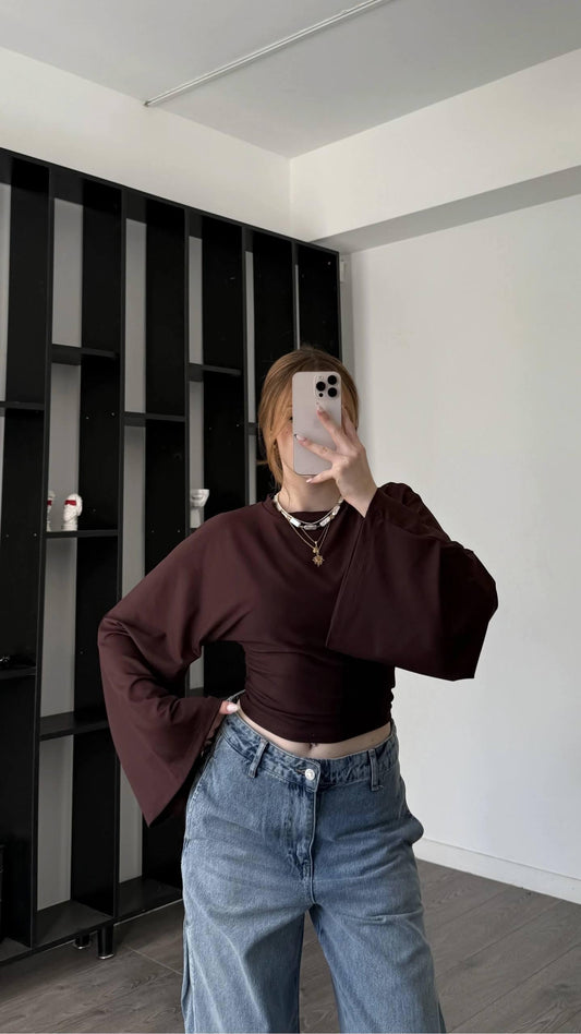 Snatched Top in Brown