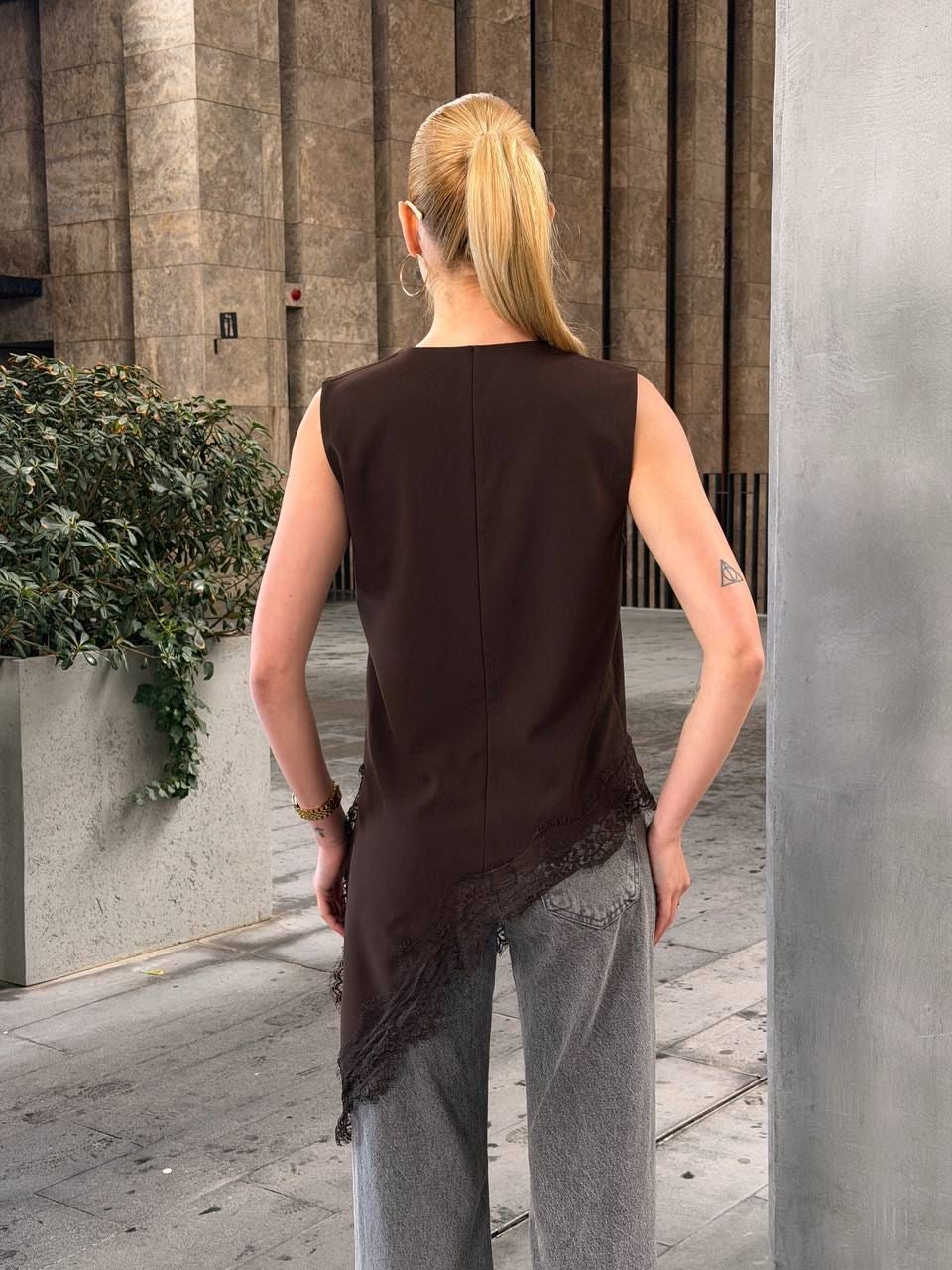 Choco Vest
