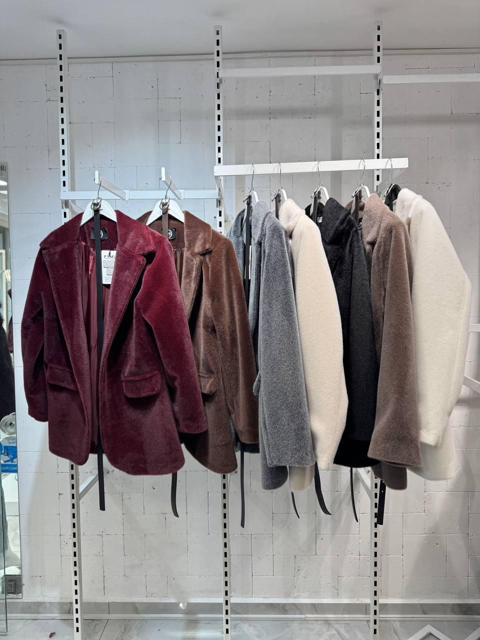 Fur Velvet Blazer (With Belt)