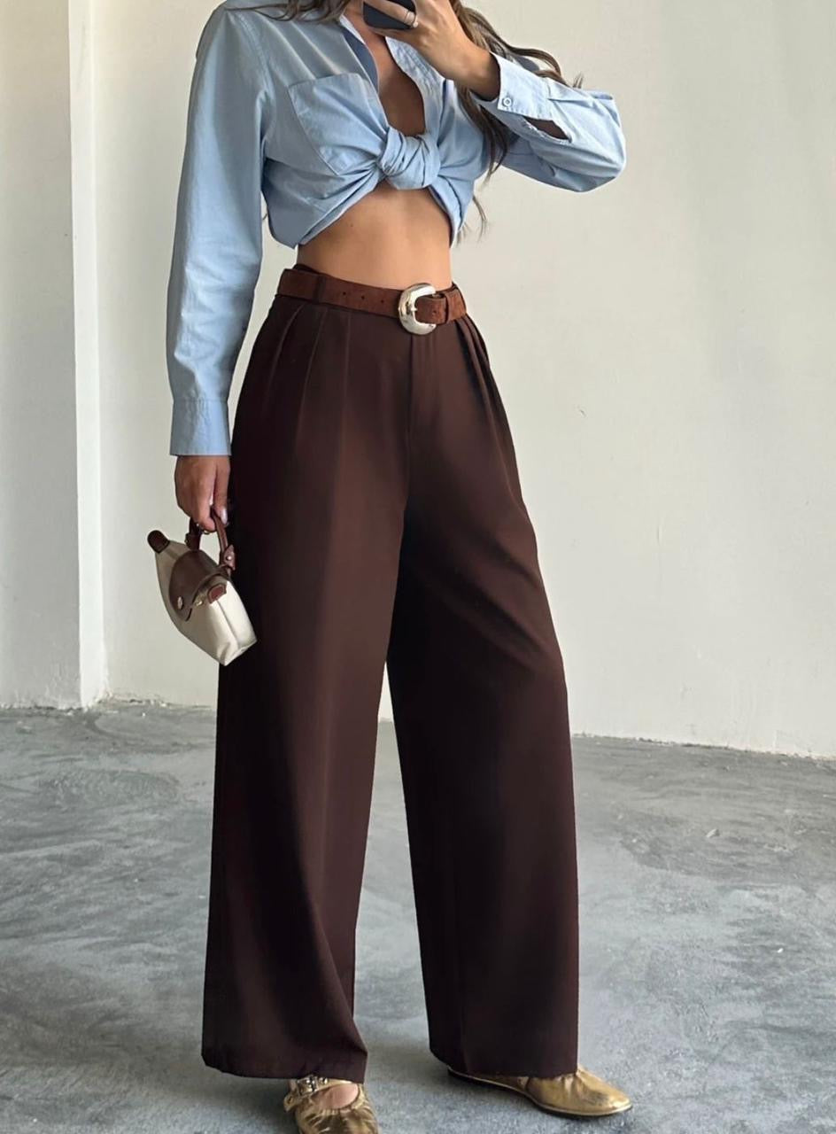 Classic Pants in Brown