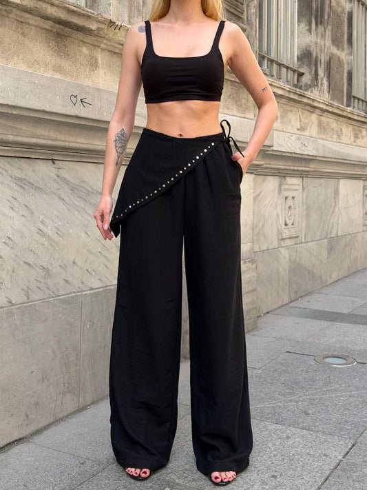 Crossover Pants in Black