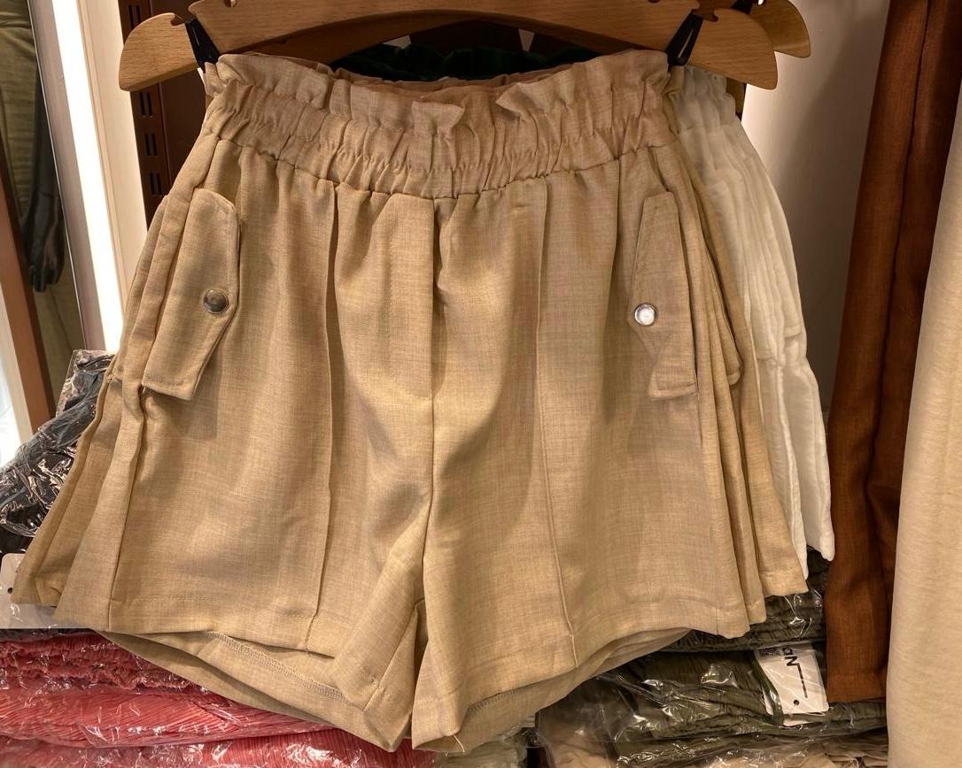 Bare Linen Shorts